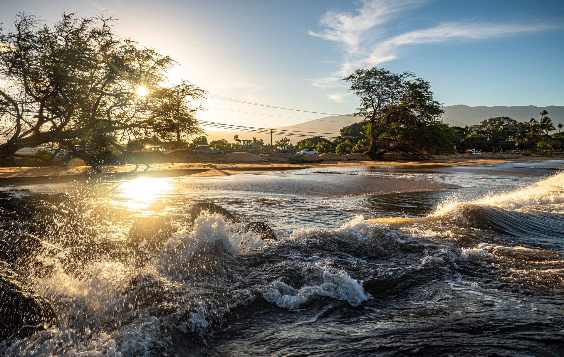 Cleaning home swimming pool. | Pool Pro Inc