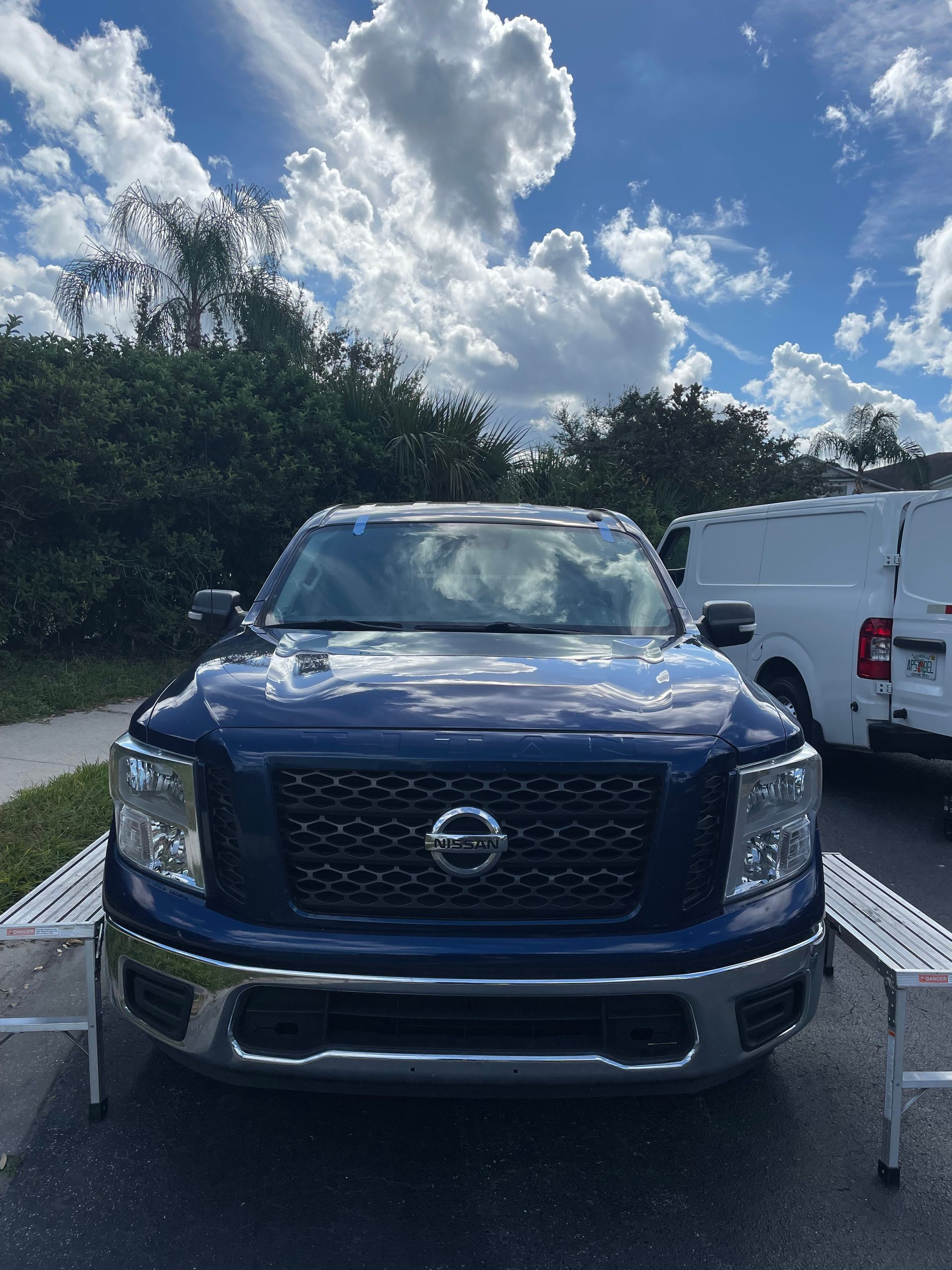 Nissan Windshield Replaced Near Orlando