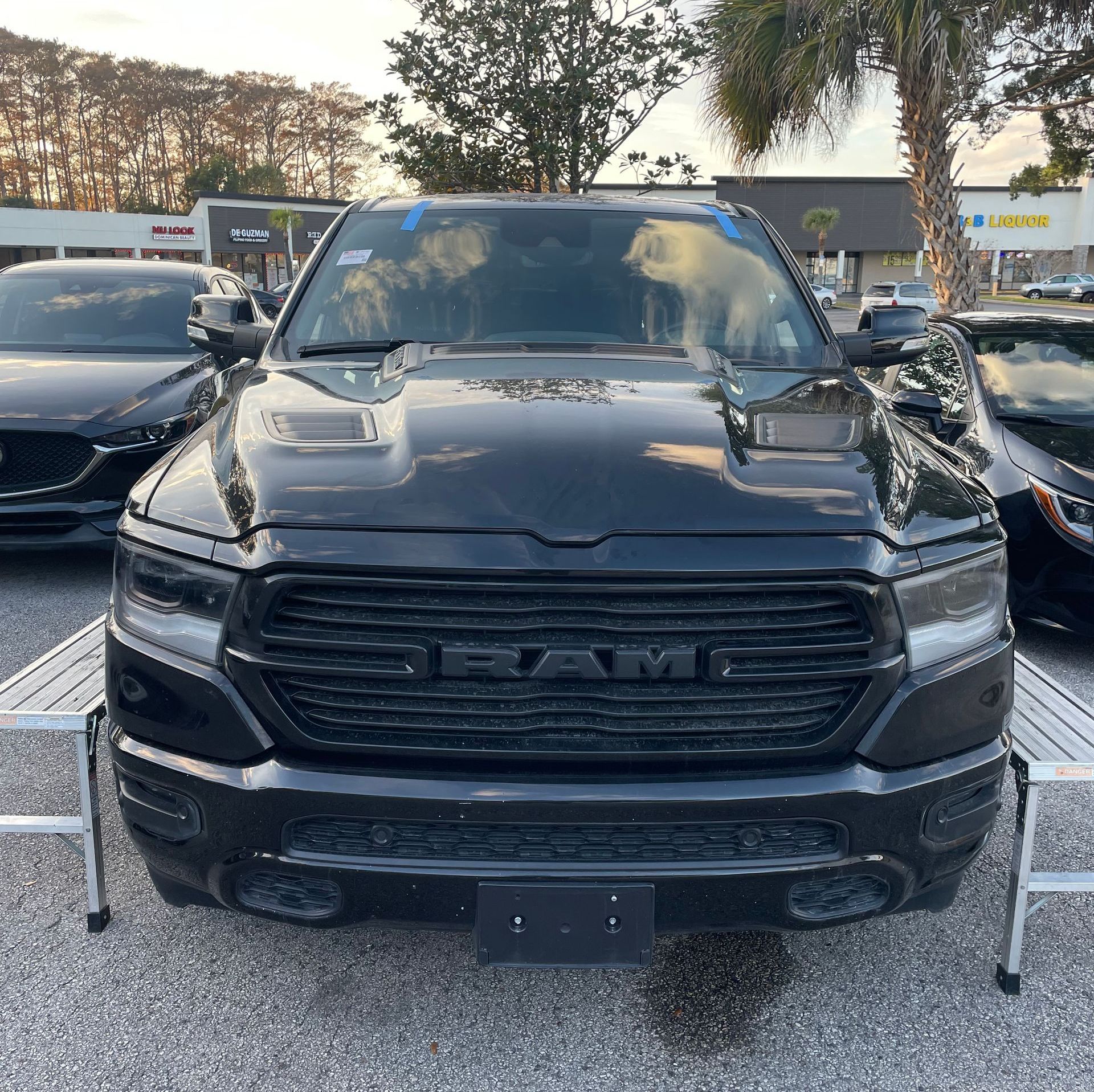 RAM Windshield Replacement in Altamonte Springs, FL