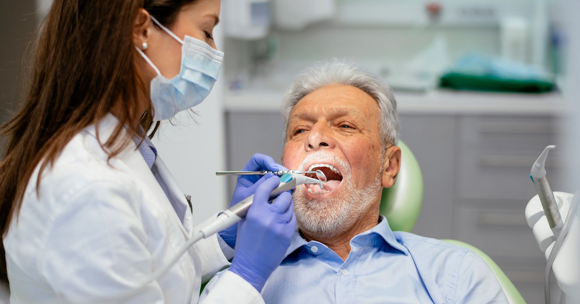 dental implants with gum disease