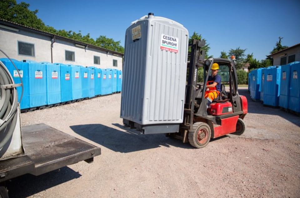 Noleggio bagni chimici