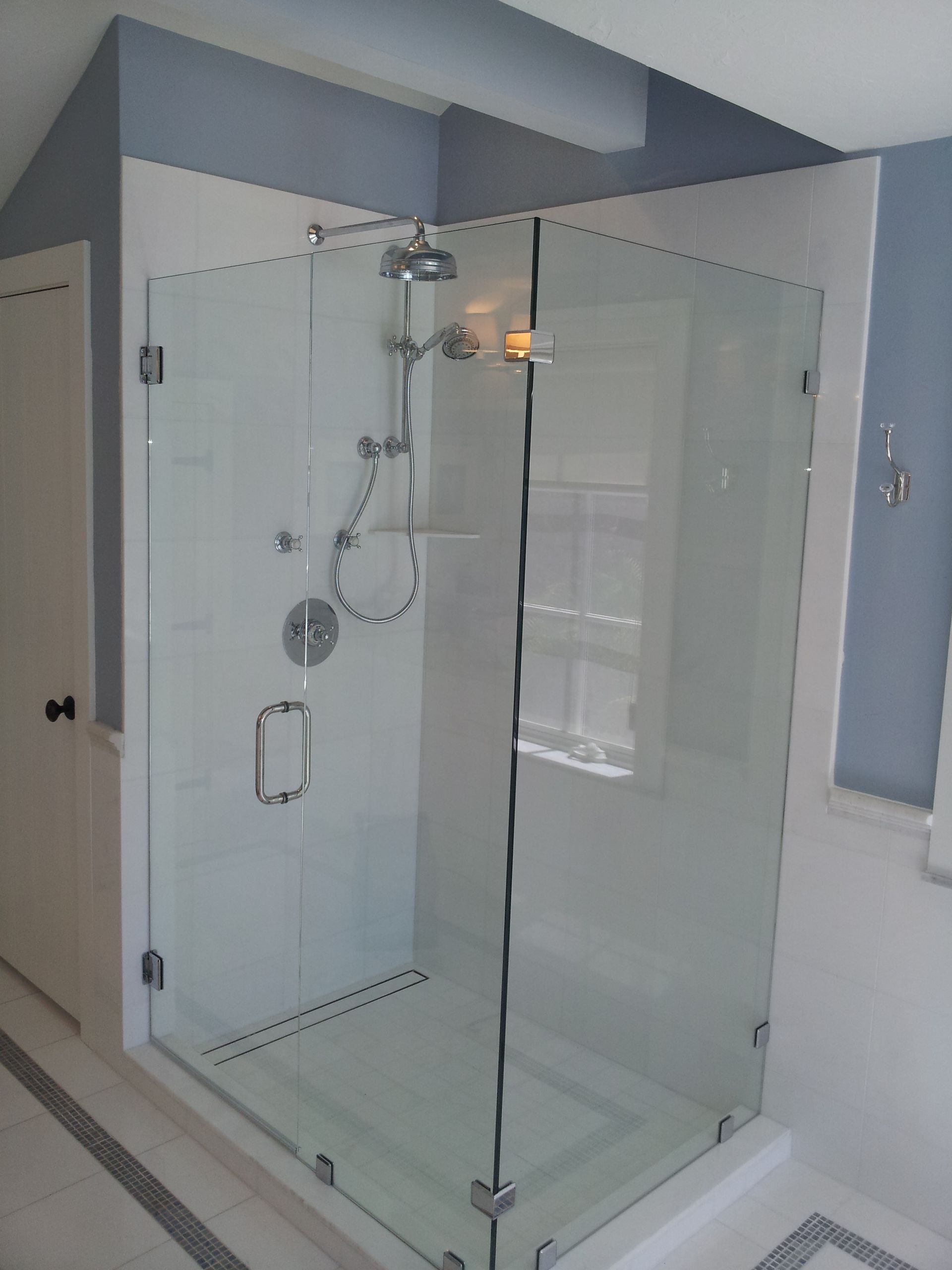 shower enclosure