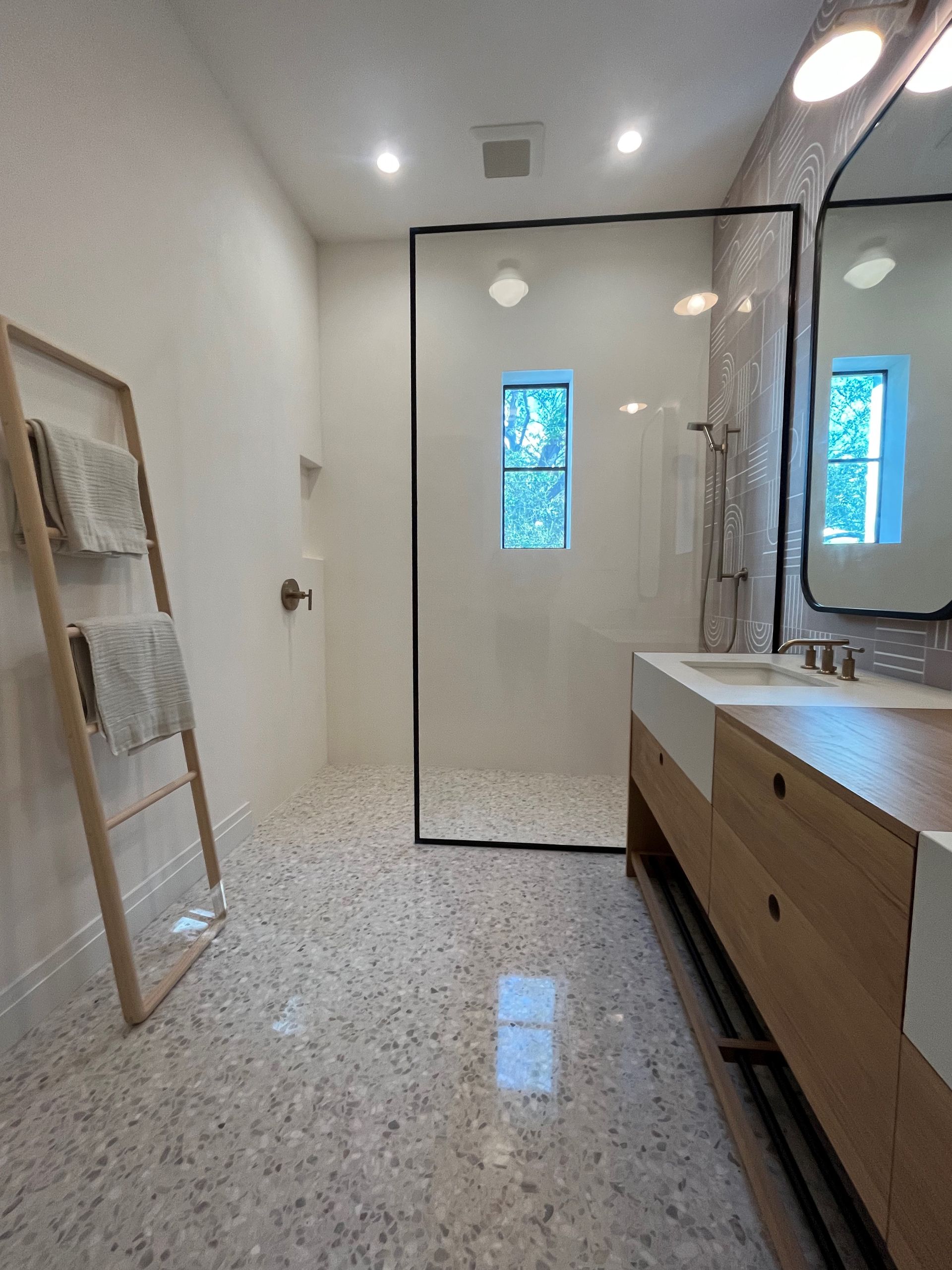 shower enclosure