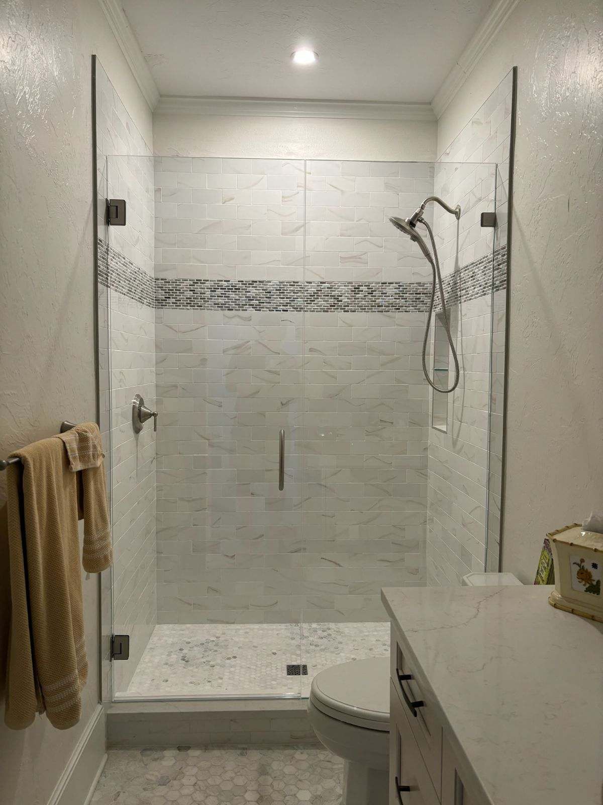 shower enclosure