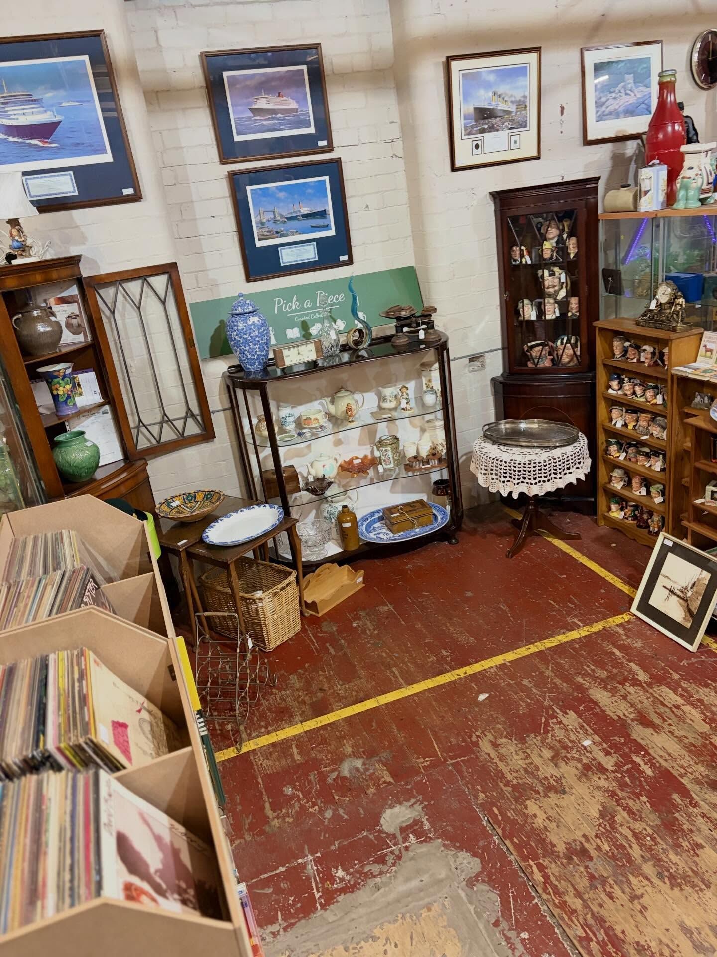 An Image of our antiques centre which is located in Morley, Leeds and is open 7 days a week 10am til 4pm