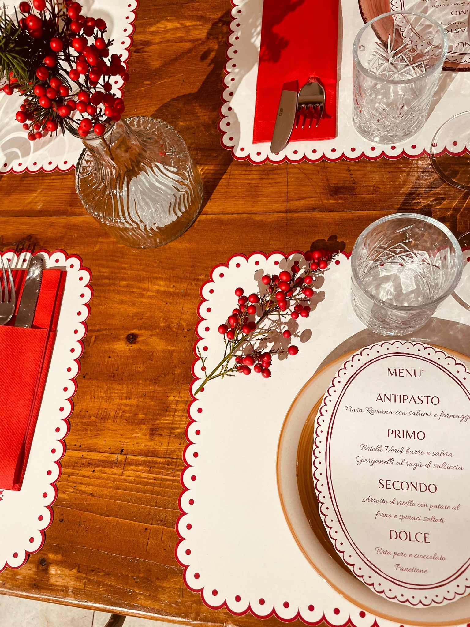 tavolo apparecchiato