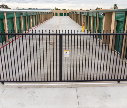 Gated Access and Entry Features Matter at Storage Facilities in Spicewood 
