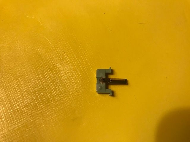 Naald Shure M-70 EJ - Tonar 744
