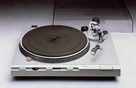 Naald Technics SL-D3 platenspeler – Tonar 757