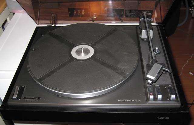 Naald Aristona 1418 Platenspeler