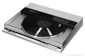Naald Technics SL-QL1 Platenspeler – Tonar 885