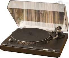 Naald Technics SL-3210 platenspeler – Tonar 757