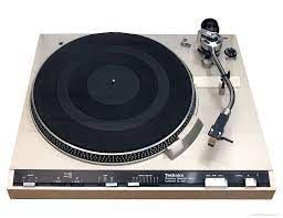 Naald Technics SL-230 platenspeler – Tonar 757