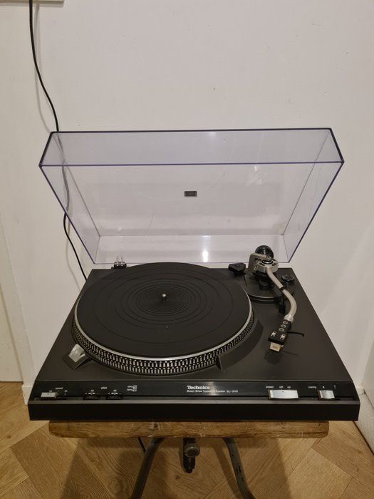 Naald Technics SL-3110 platenspeler – Tonar 757