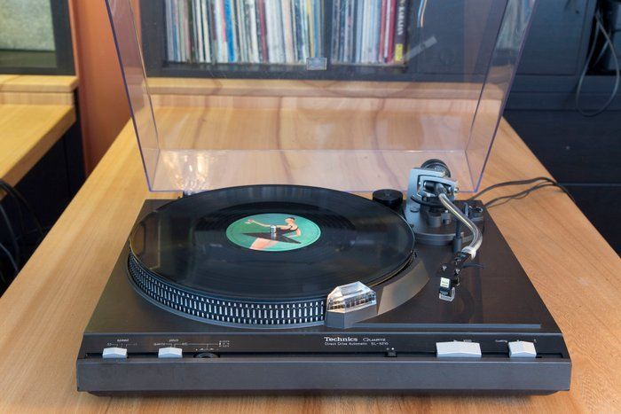 Naald Technics SL-5210 platenspeler – Tonar 757