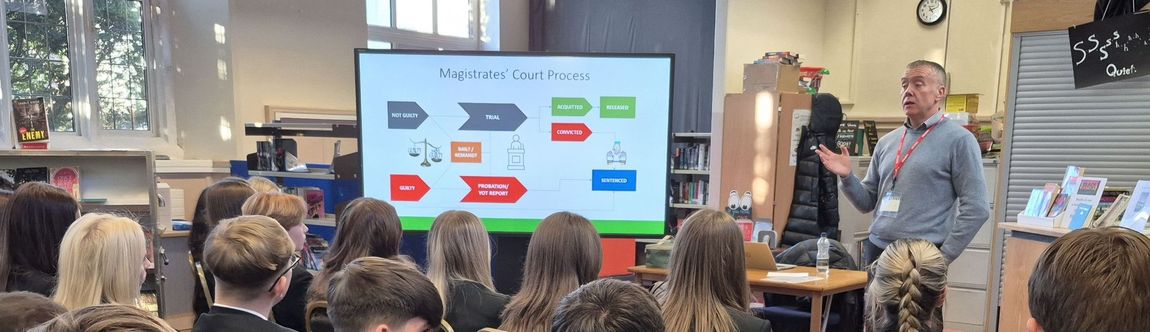 Picture of students receiving a presentation about the magistrates’ court
