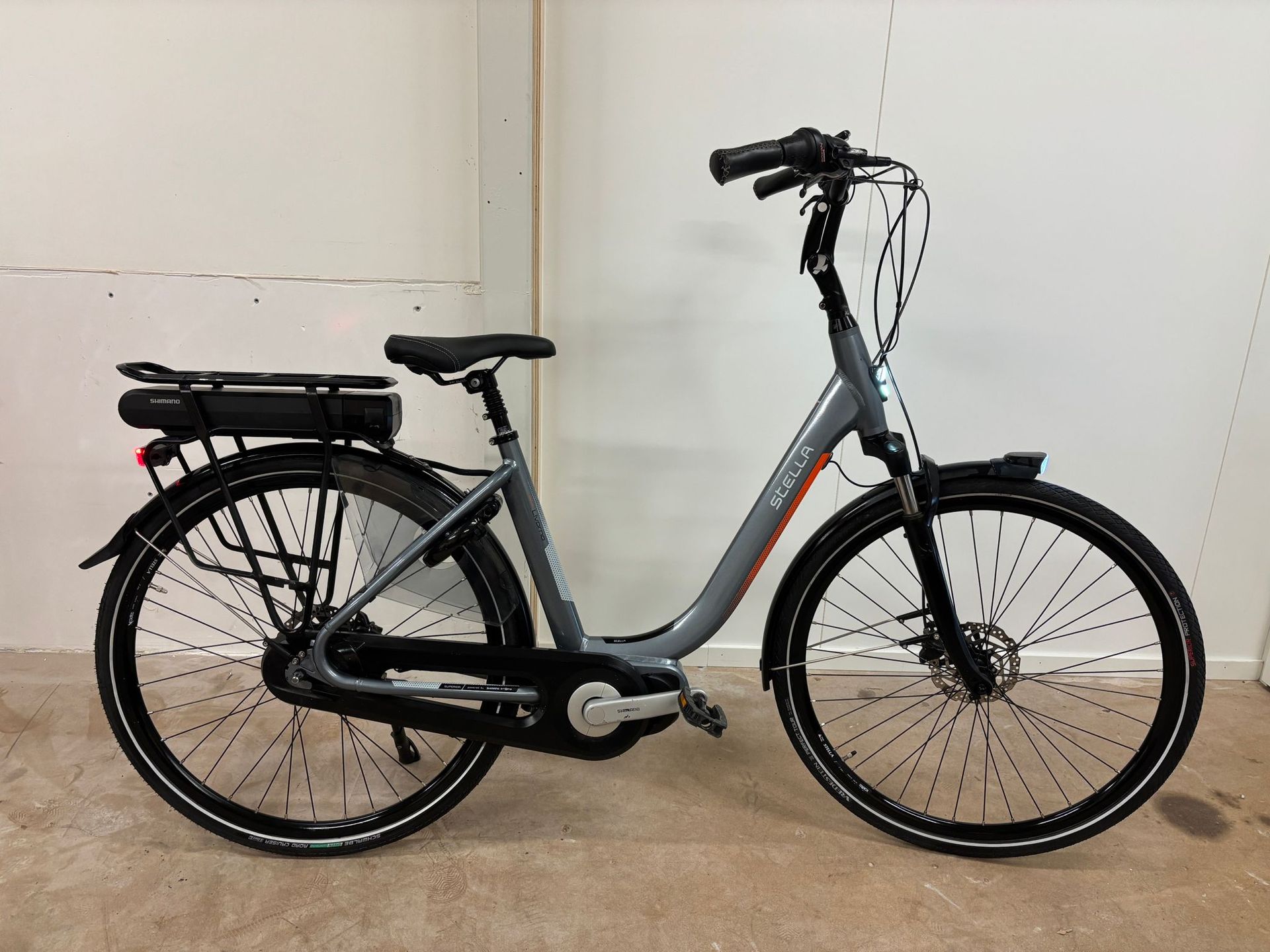 Stella Livorno dames fiets