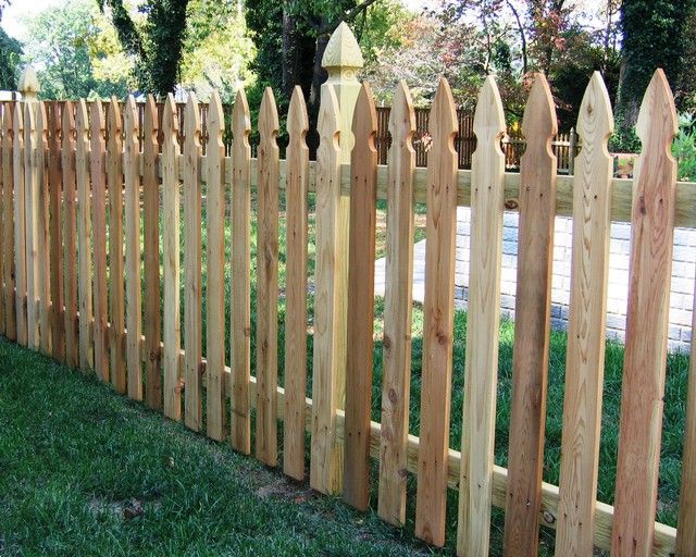 Deluxe Dog Ear Picket Fence in Georgia