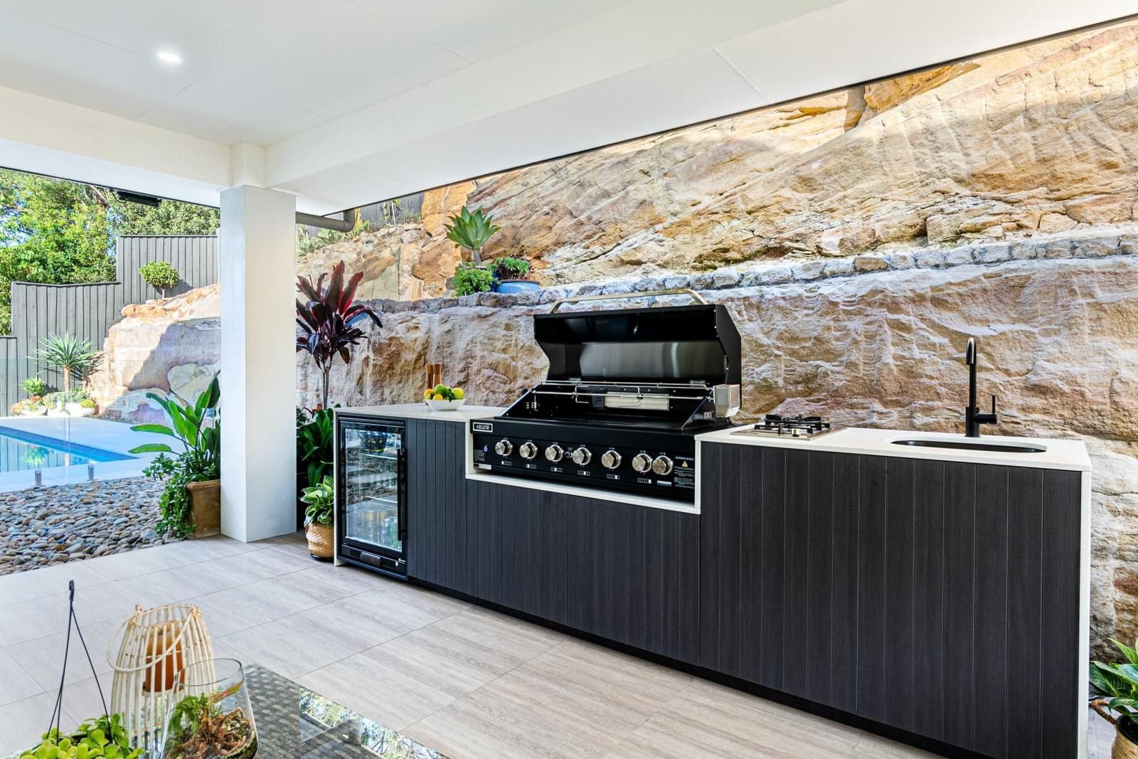 Custom outdoor kitchen, Virginia