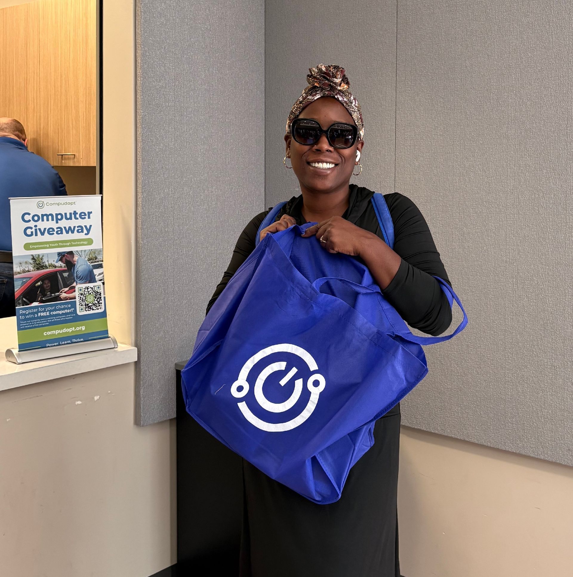 Goodyear, AZ compudopt computer distribution recipient