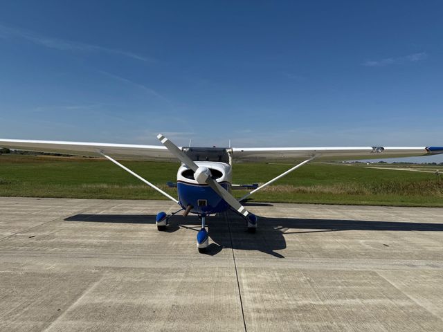 1962 Cessna 172D| J.A.Air