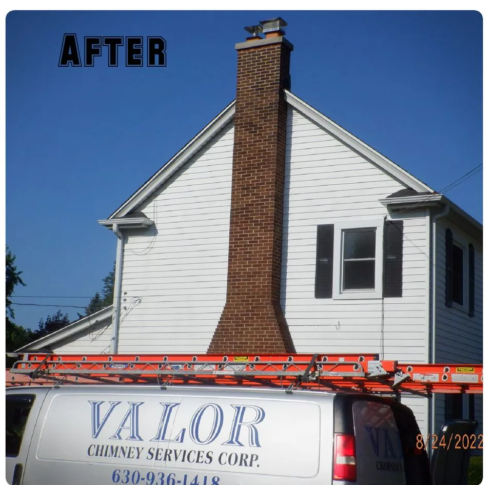 White House With Chimney - Elgin, IL - Valor Chimney Services Corporation