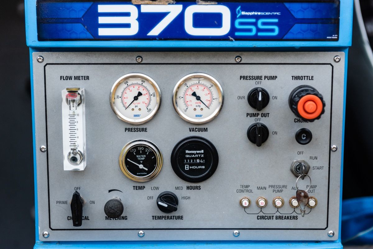 a control panel with the number 370 on it