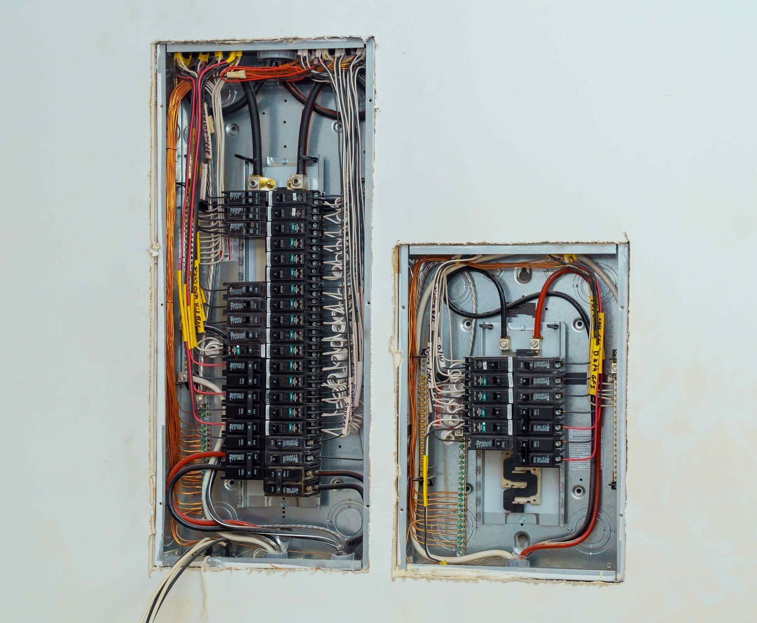 Affordable New State of the Art Electrical Voltage Switch Panels With Wiring Complete