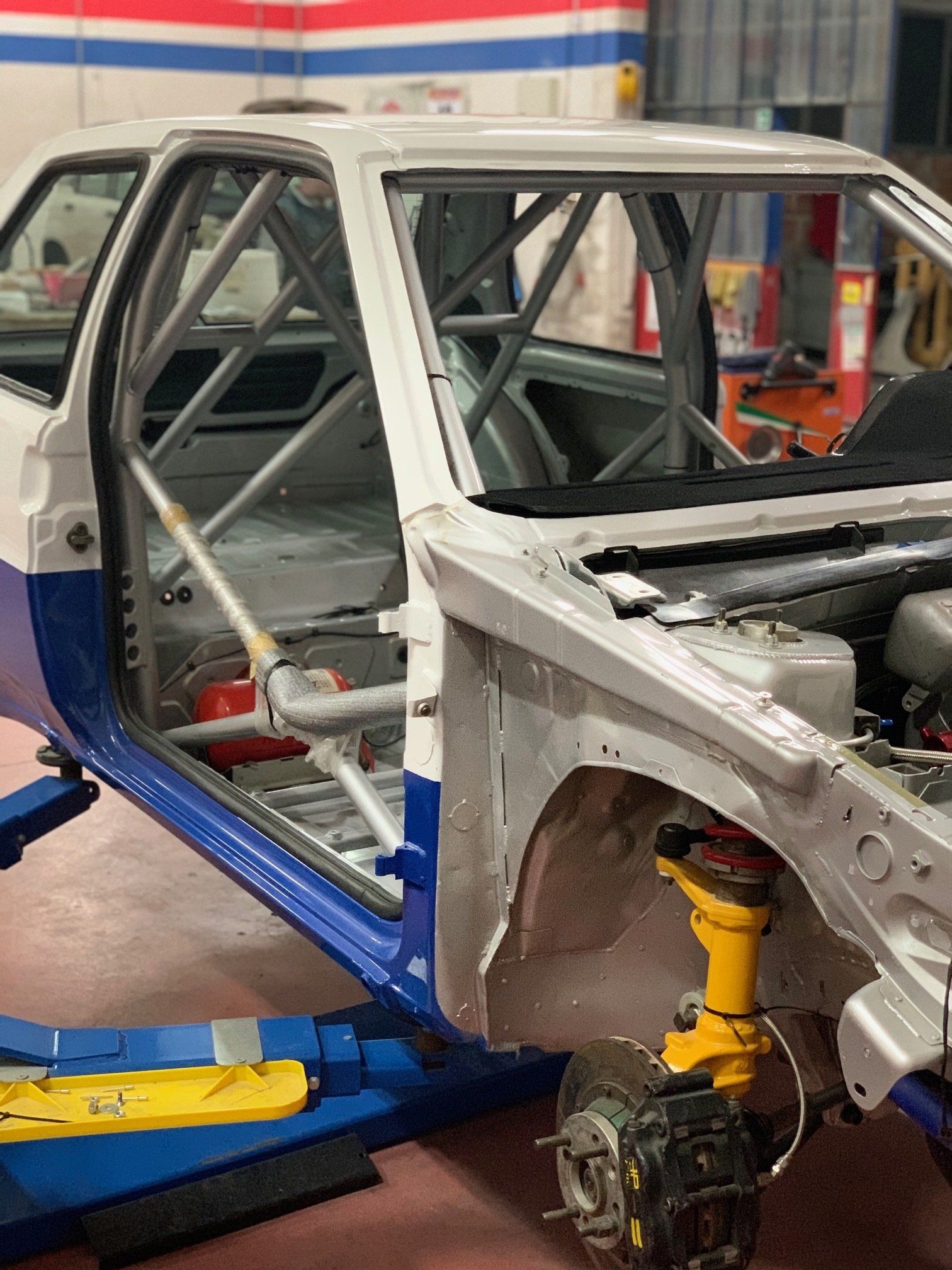 riparazione auto da rally