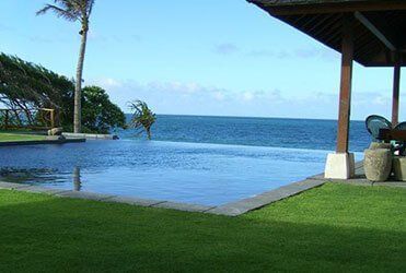 Negative Edge — Kailua, HI — Pacific Pool & Spa