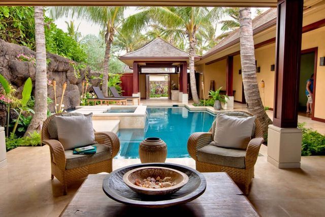 Pool, Fire Pit And Chairs — Kailua, HI — Pacific Pool & Spa