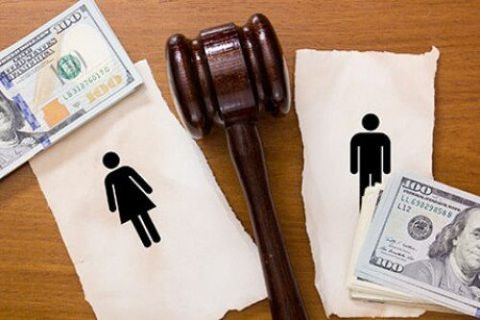 Gavel With Papers and Money on the Side — Family Law Attorney in Amarillo, TX