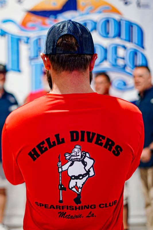 red shirt with Hell Divers logo