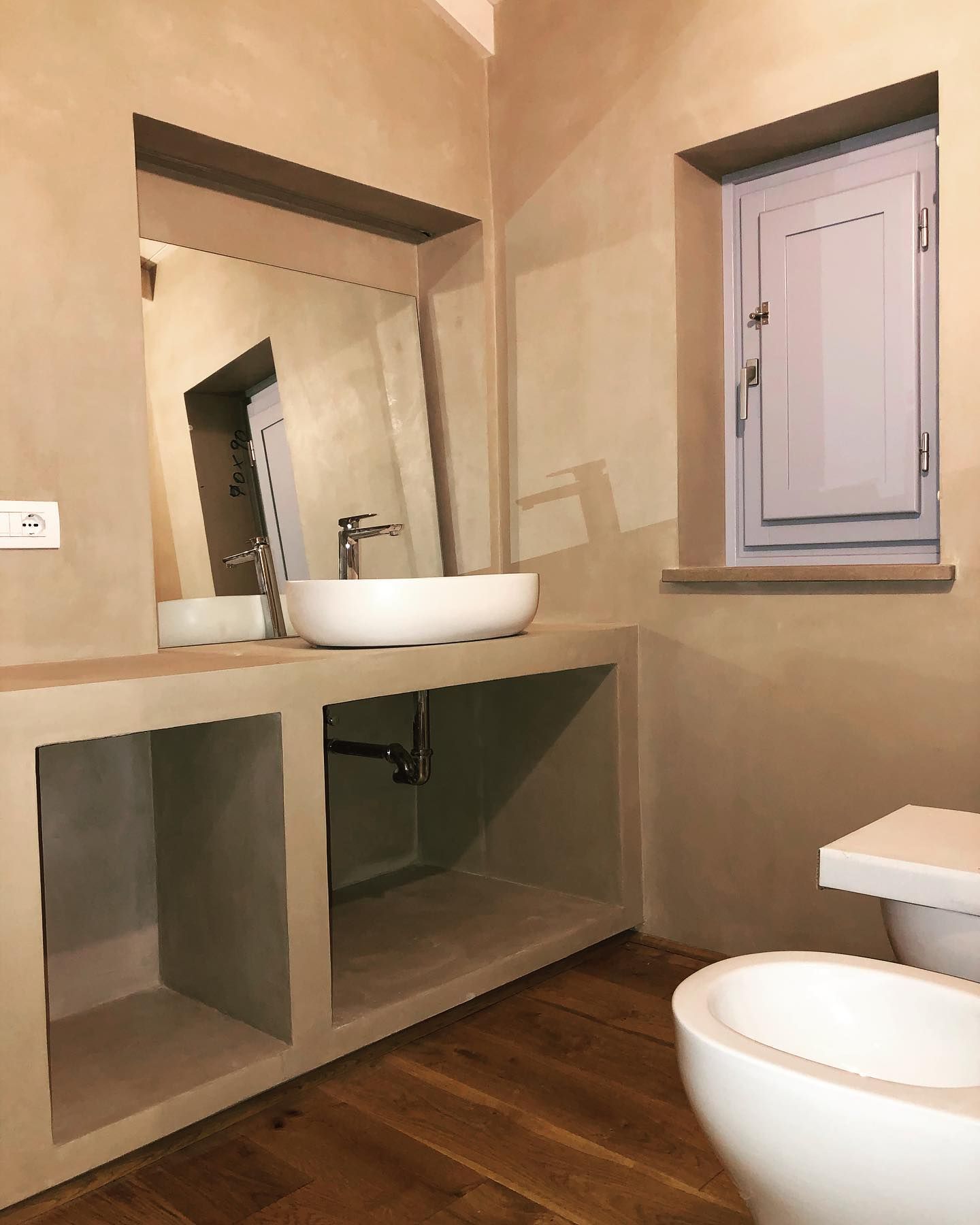 rivestimenti in resina Zala Resin