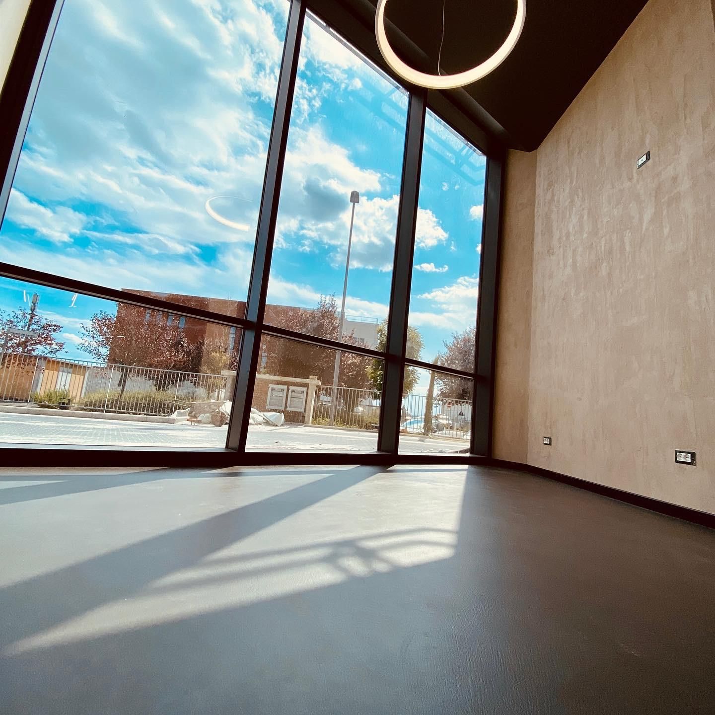 pavimento industriale e commerciale in resina Zala Resin