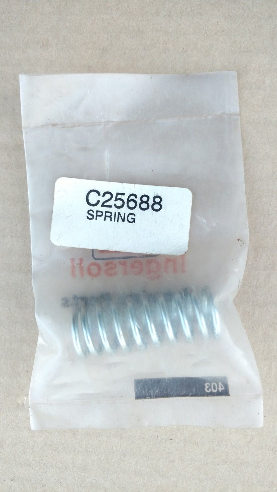 C11942 SPRING C25688 - Ingersoll/Case Tractor Part