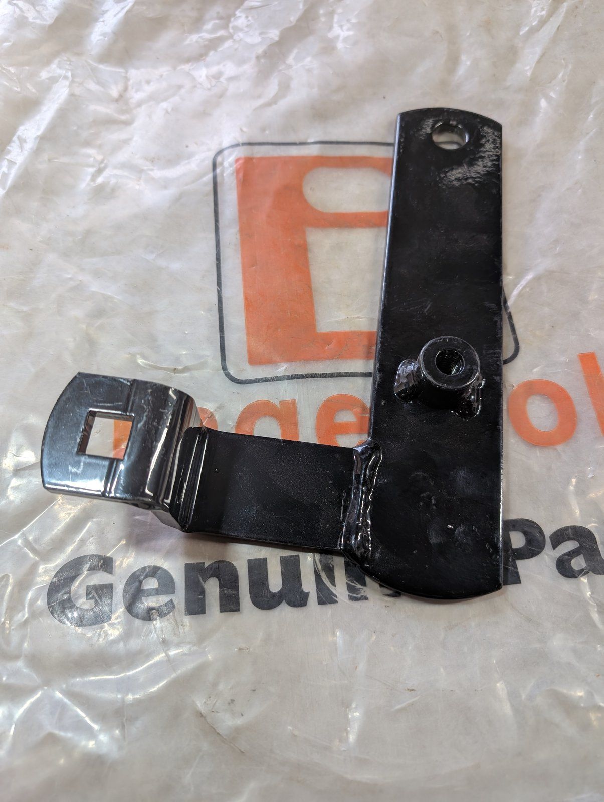 C46688 WMT IDLER ARM 52