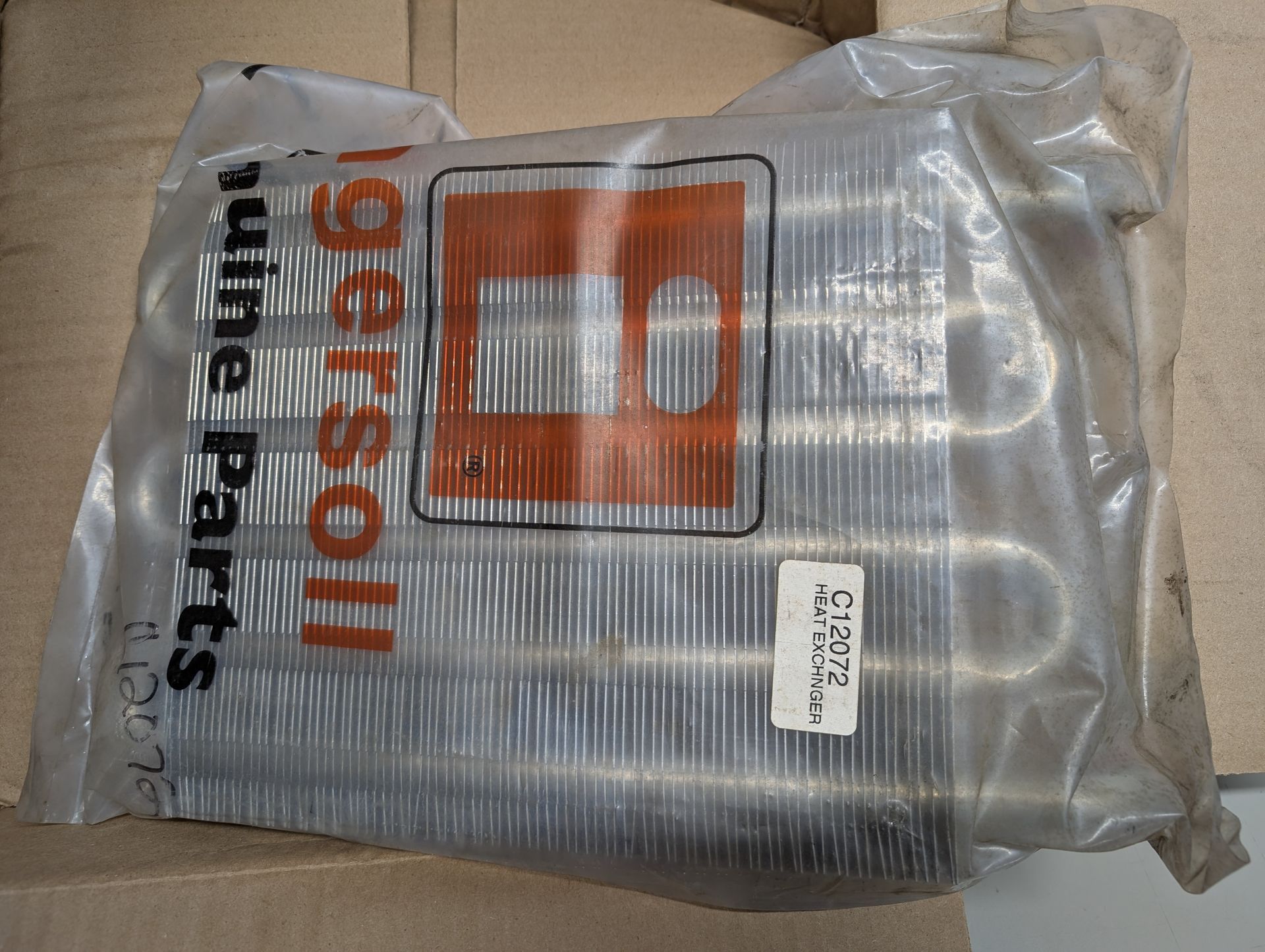 C12072 HEAT EXCHANGER 155 195