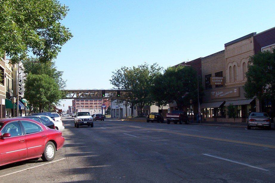 Moving Company Lawrence Ks Kansas Van And Storage Atlas Agent