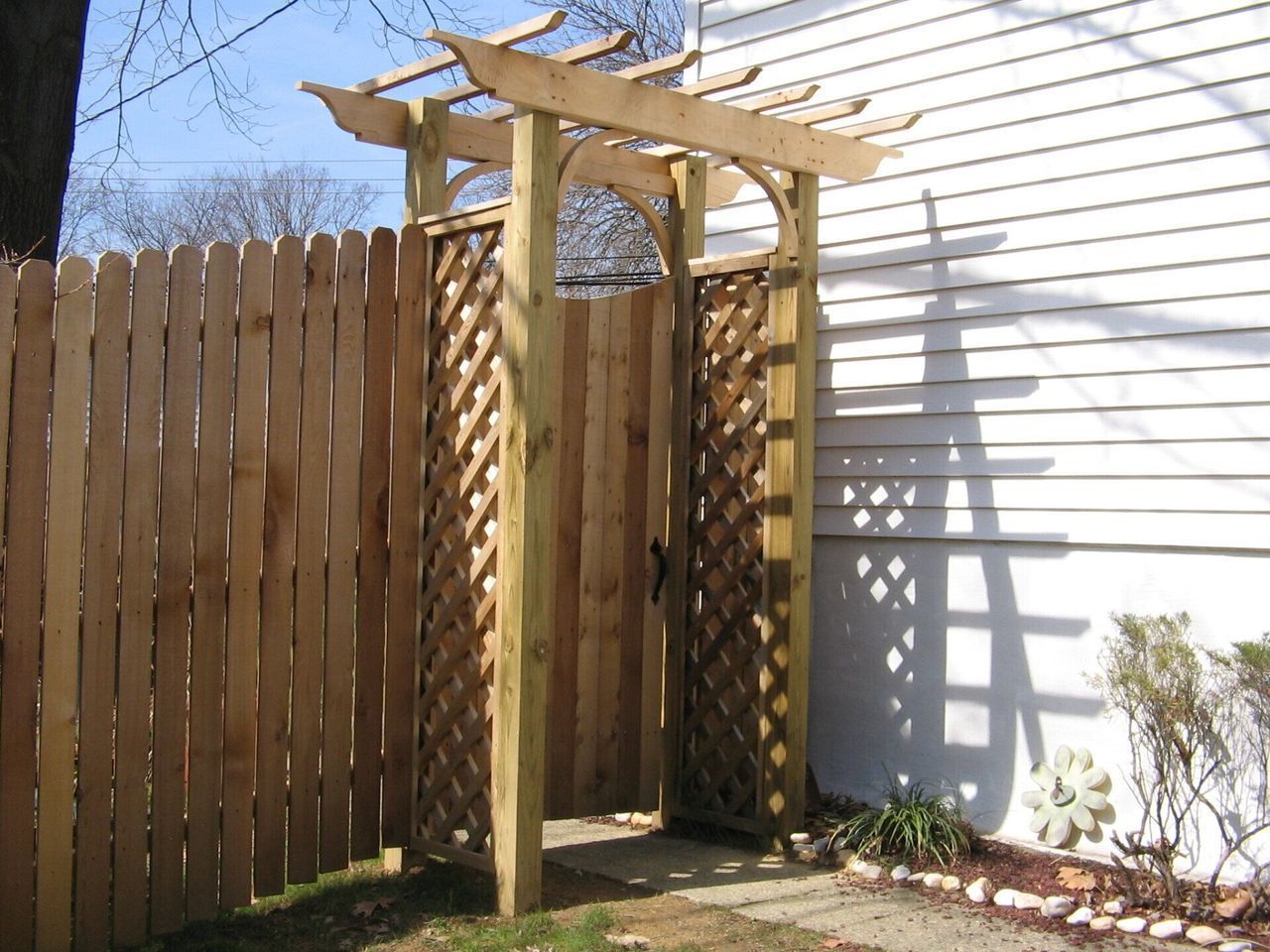 Garden Structure Beside House — Hatboro, PA — Main Street Fence