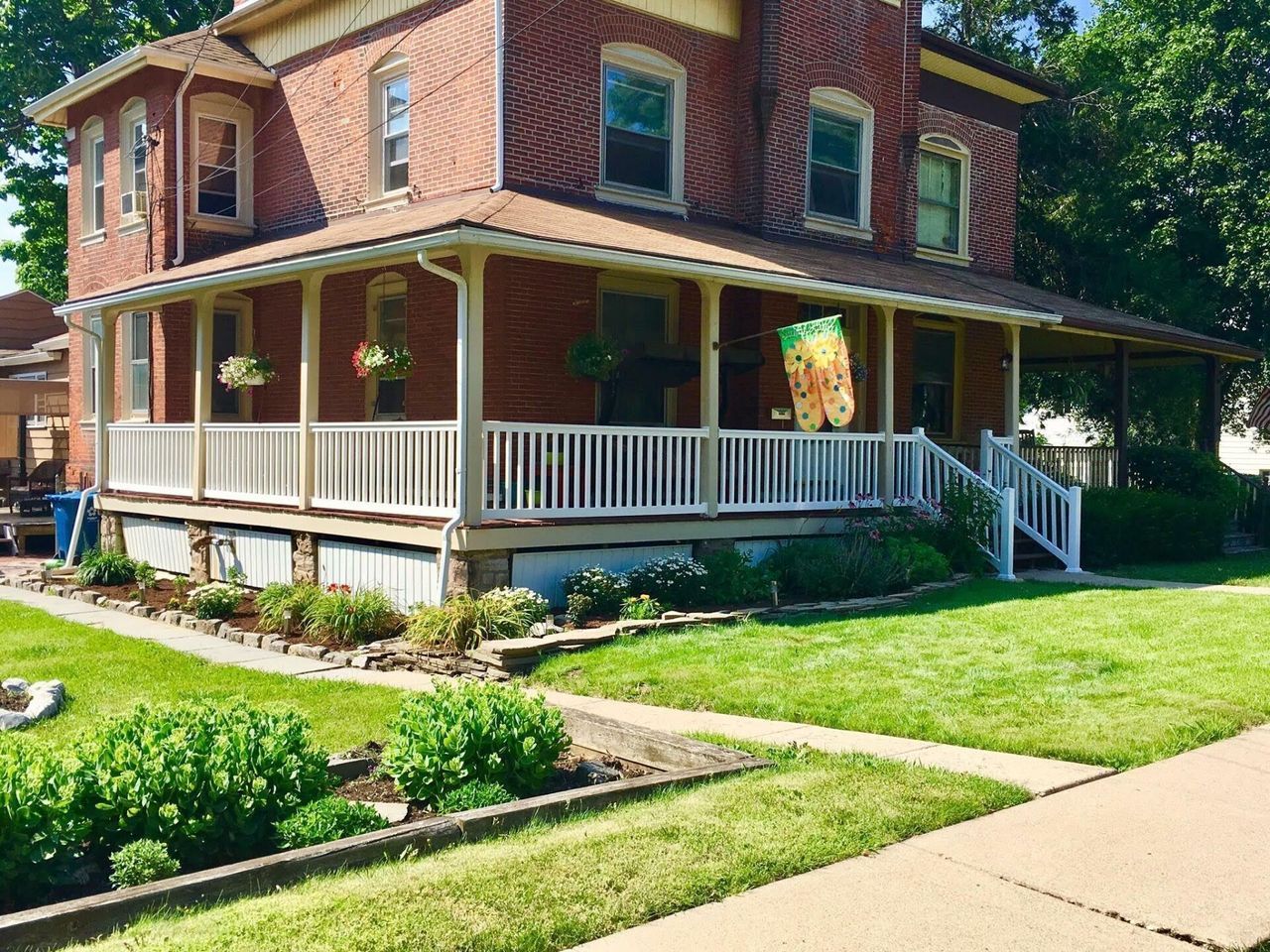 Railings Around A House — Hatboro, PA — Main Street Fence