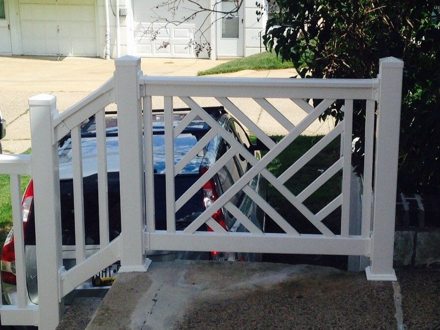 White Railings — Hatboro, PA — Main Street Fence
