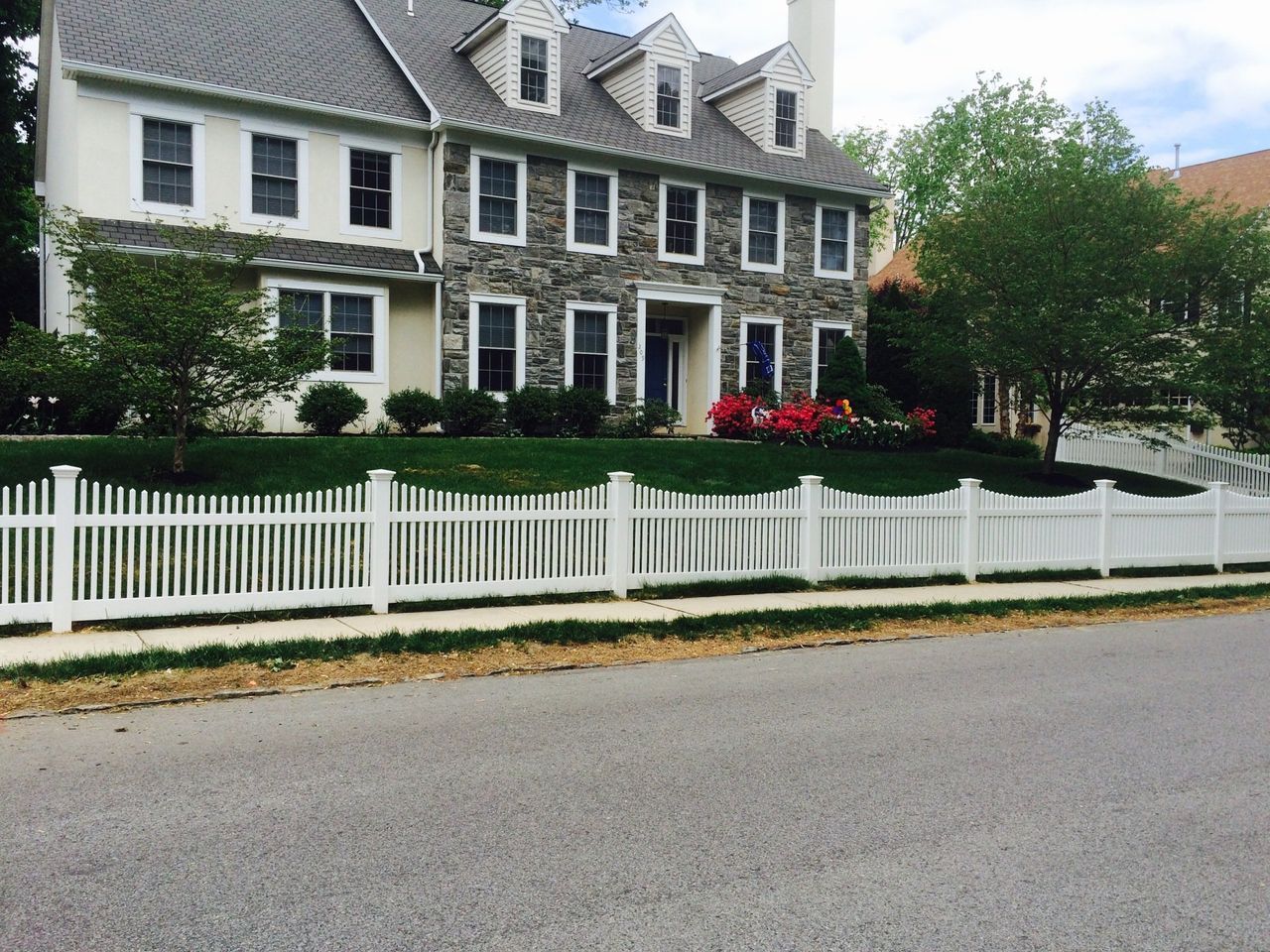 Front View Of Vinyl Fence — Hatboro, PA — Main Street Fence