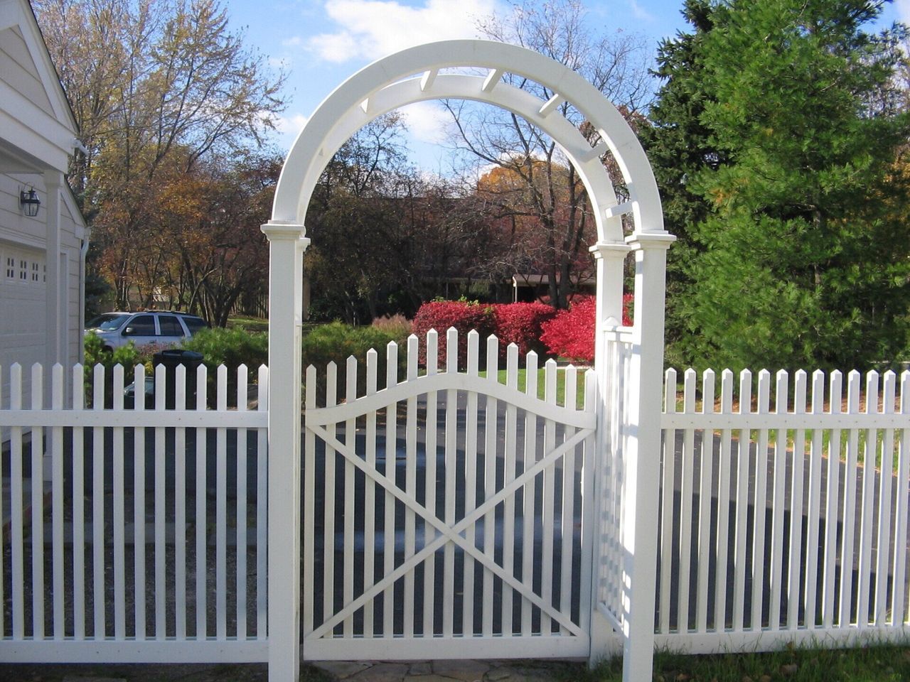 View Of White Garden Structure — Hatboro, PA — Main Street Fence