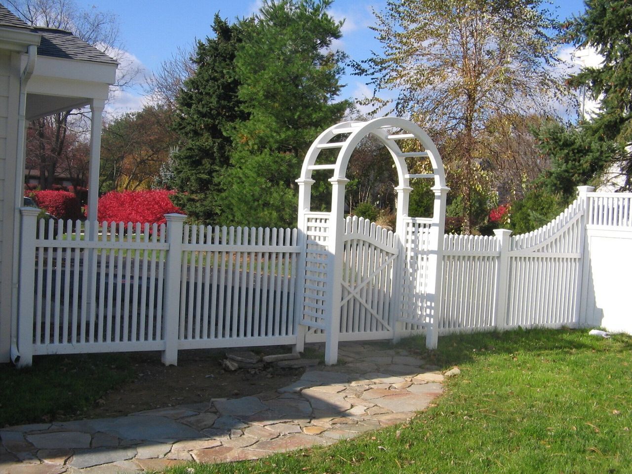 Two By Two Picket Fence With Arc — Hatboro, PA — Main Street Fence