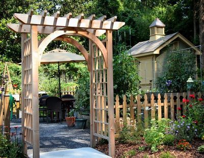 Garden Structure Products — Hatboro, PA — Main Street Fence