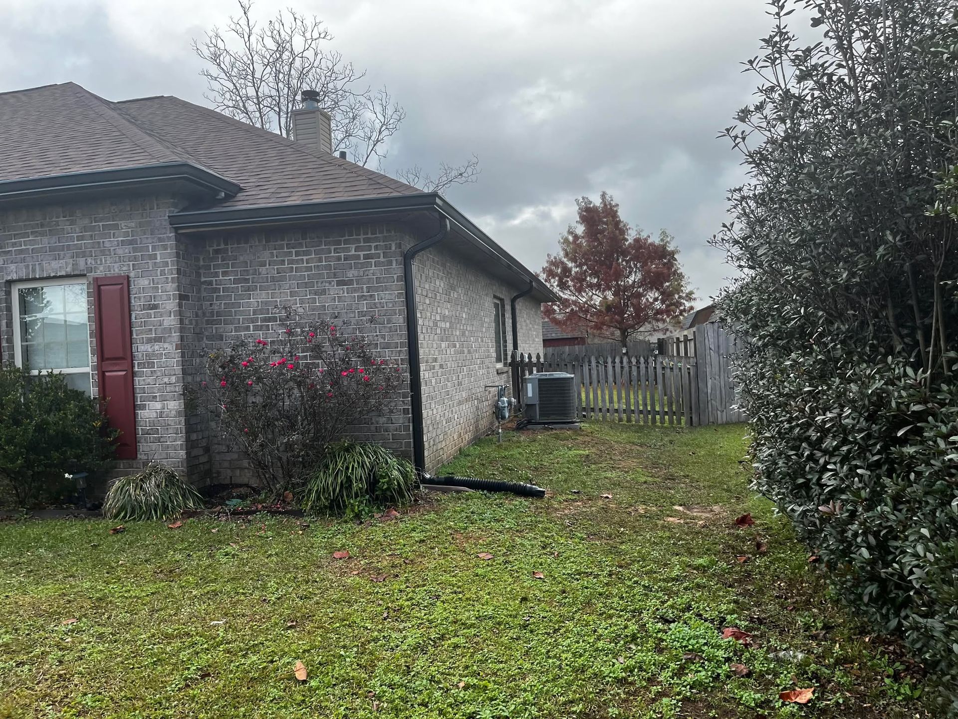 residential gutter installation | Mobile, AL | Southern Gutters LLC