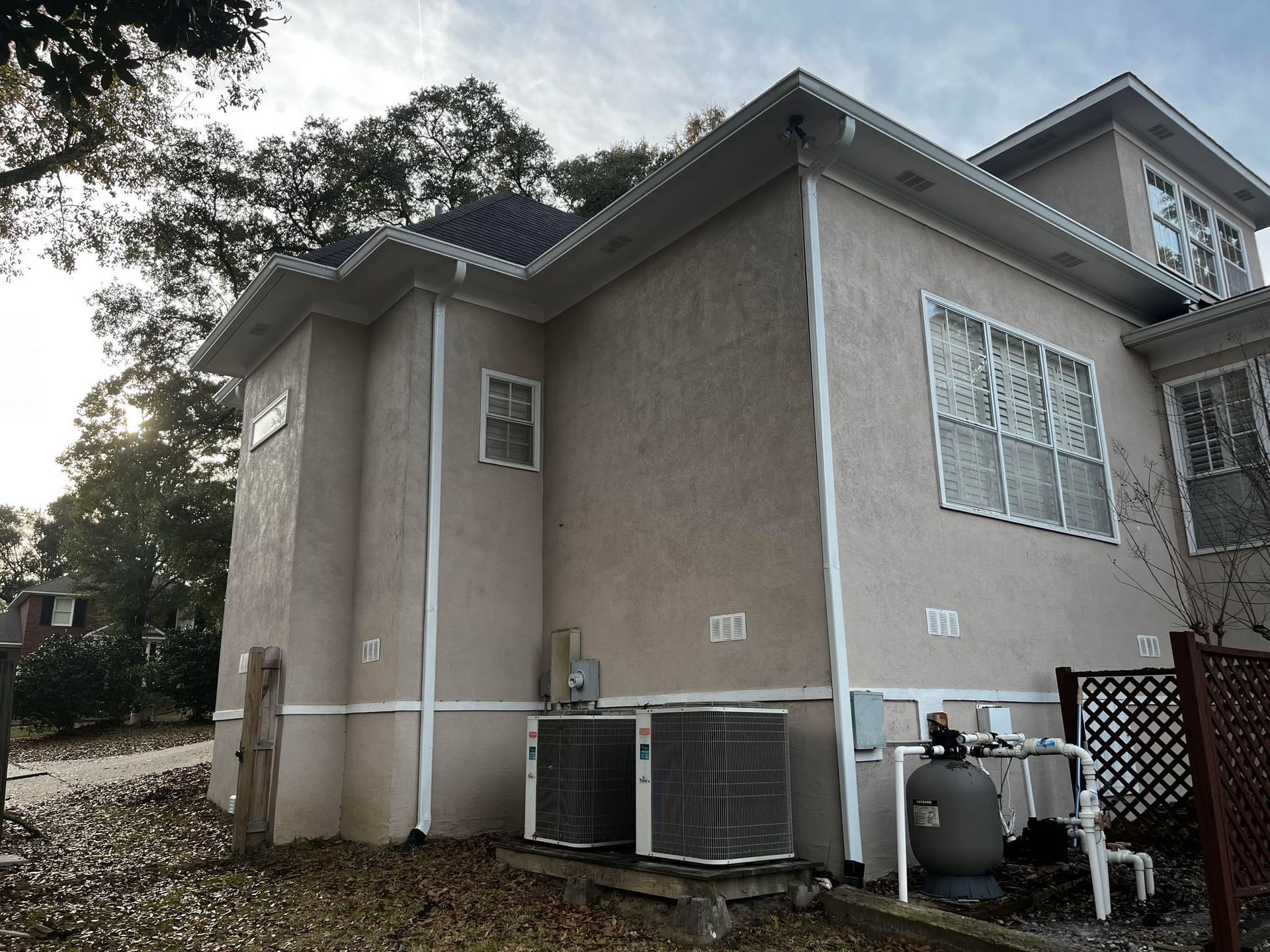 residential gutter installation | Fairhope, AL | Southern Gutters LLC