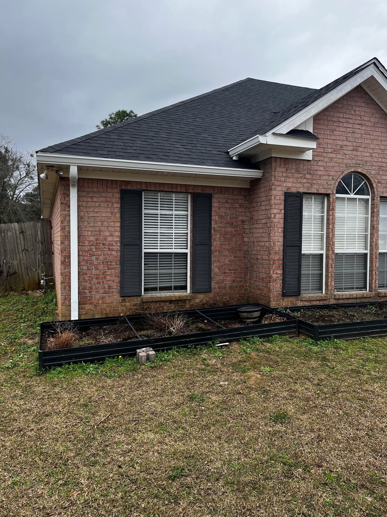 residential gutter installation | Biloxi, MS | Southern Gutters LLC