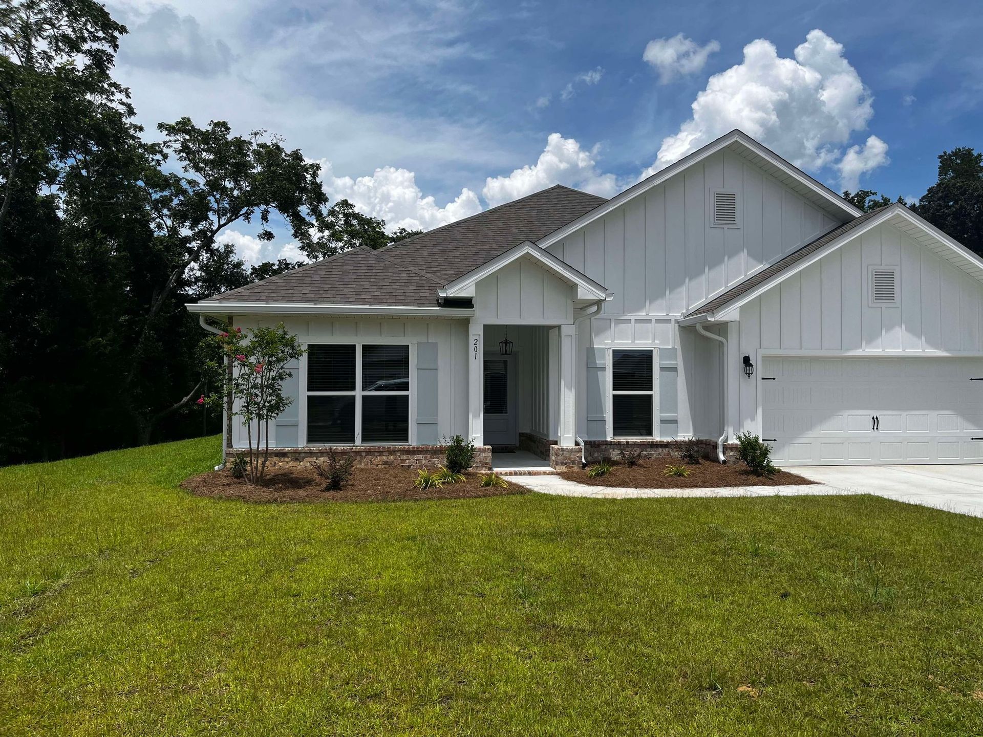 residential gutter installation | Bay Minette, AL | Southern Gutters LLC